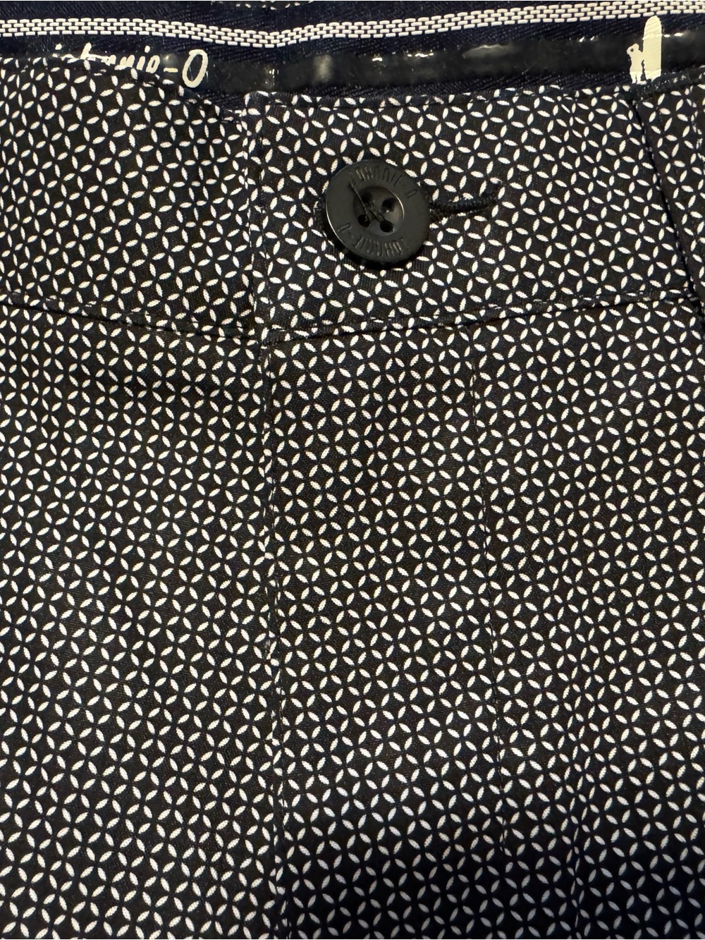Johnnie-O Men’s 34 Black White Geometric Performance Golf Shorts 9 inch inseam